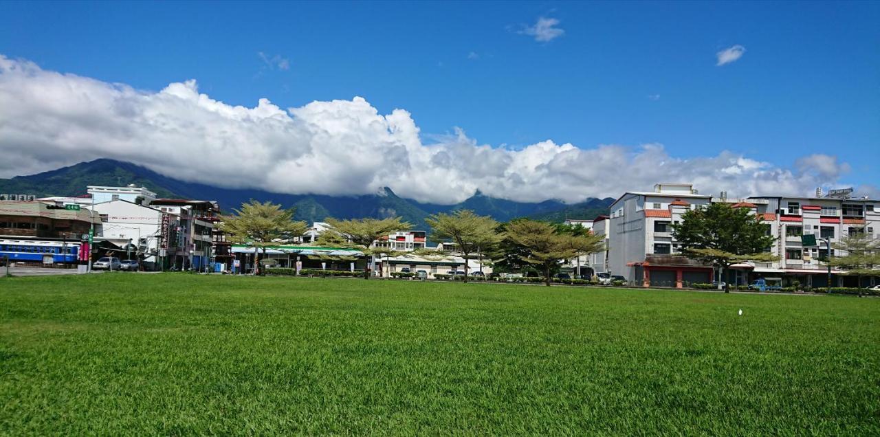 儷池2房2-5人包棟 Casa de hóspedes Chishang Exterior foto